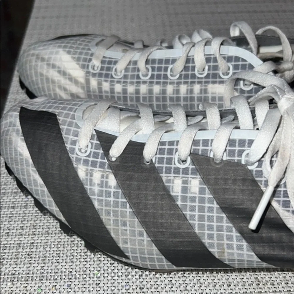 Adidas Black and White ADIDAS Athletic Shoes with Signature Stripes, pre loved